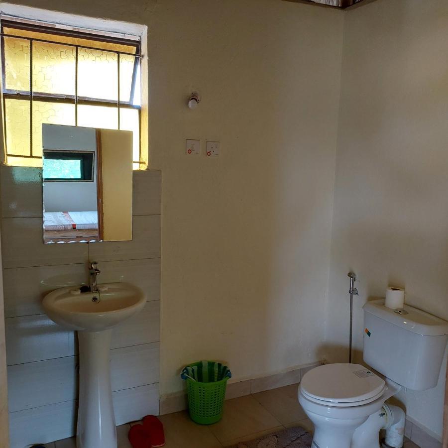 Songbird Safari Lodge & Campsite Katunguru Ngoại thất bức ảnh