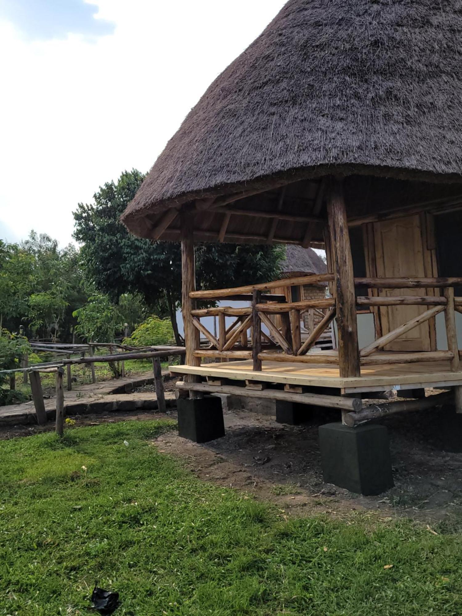 Songbird Safari Lodge & Campsite Katunguru Ngoại thất bức ảnh