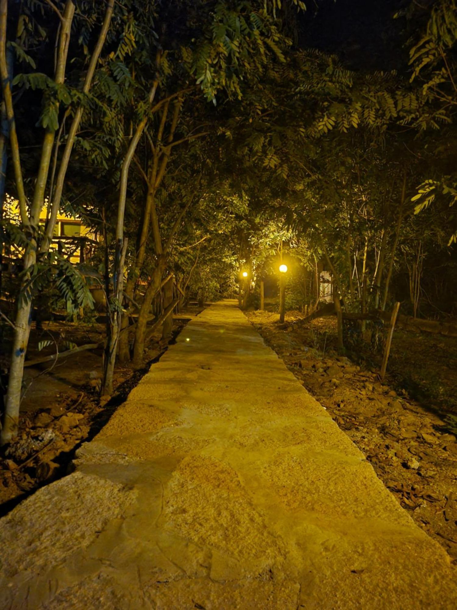 Songbird Safari Lodge & Campsite Katunguru Ngoại thất bức ảnh