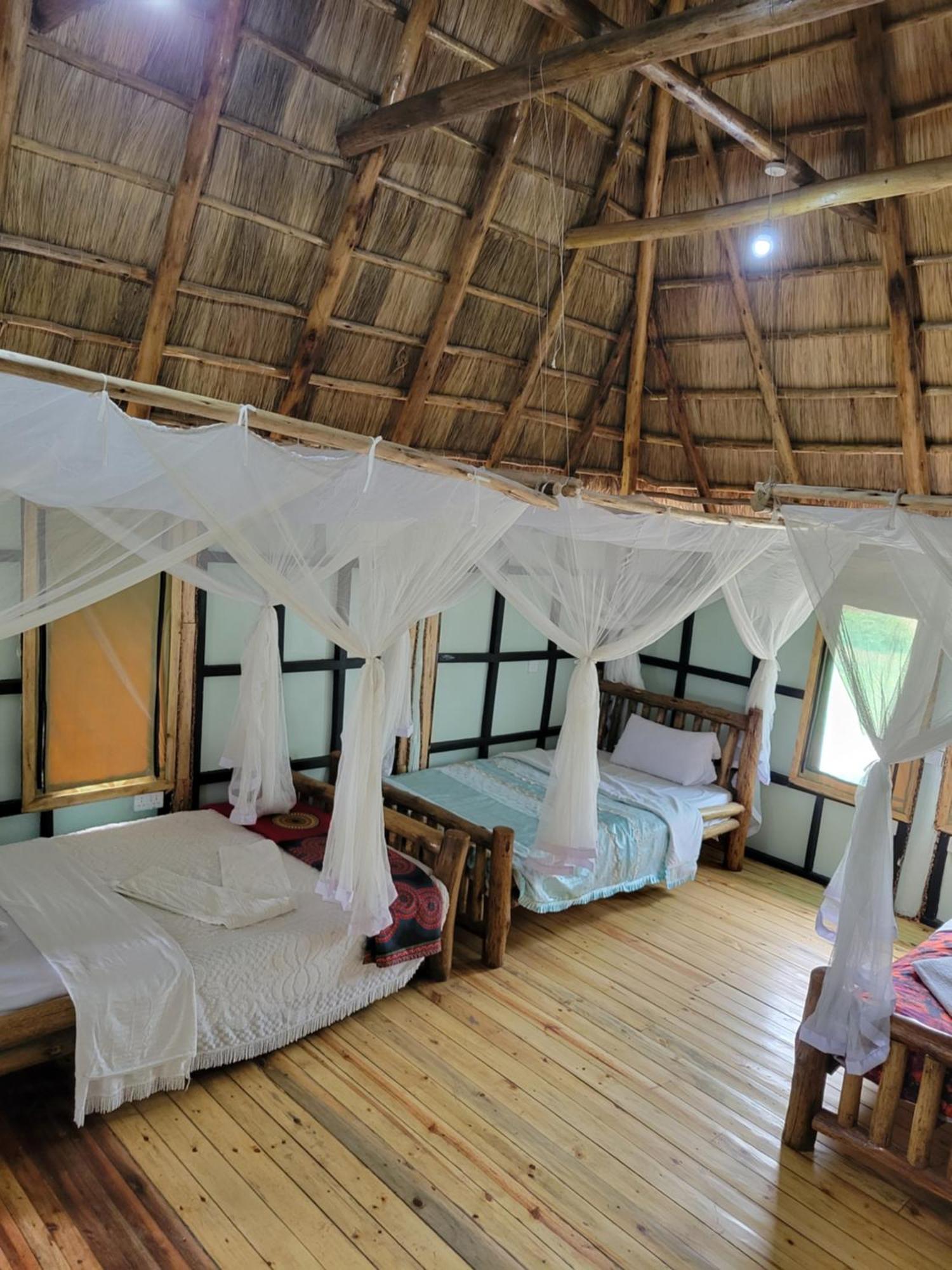 Songbird Safari Lodge & Campsite Katunguru Ngoại thất bức ảnh